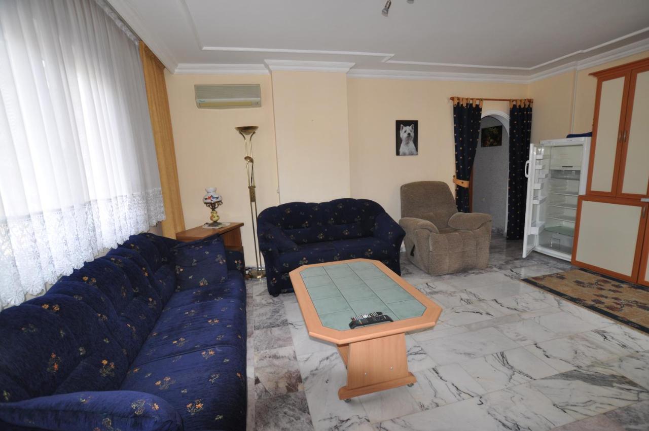 Apartament Sixstar *